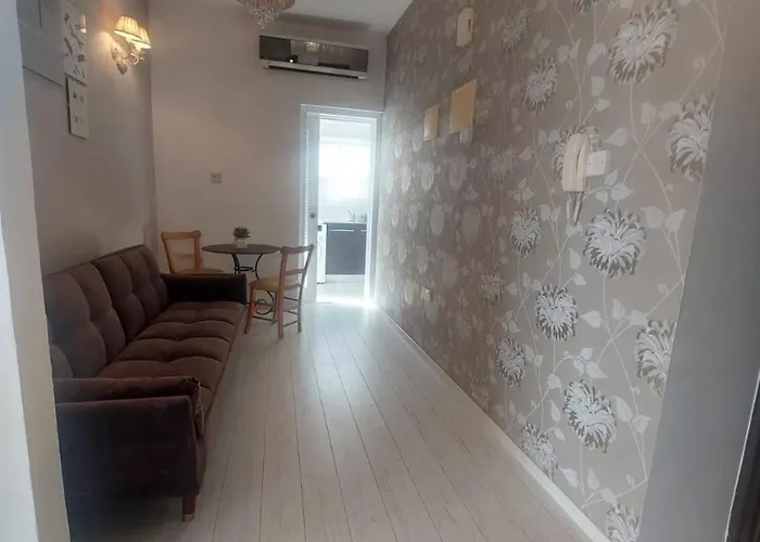 Апартаменти 1 Bedroom Lux