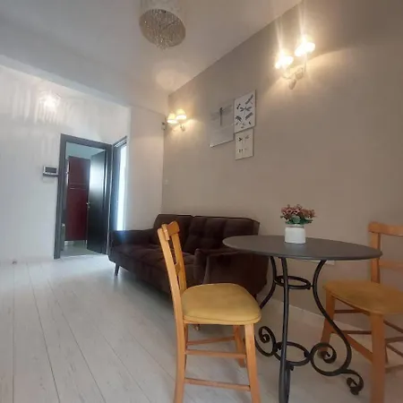 Apartment 1 Bedroom Lux *