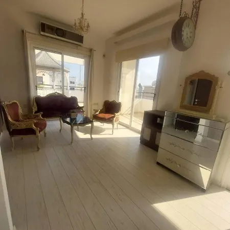 Apartment 1 Bedroom Lux *